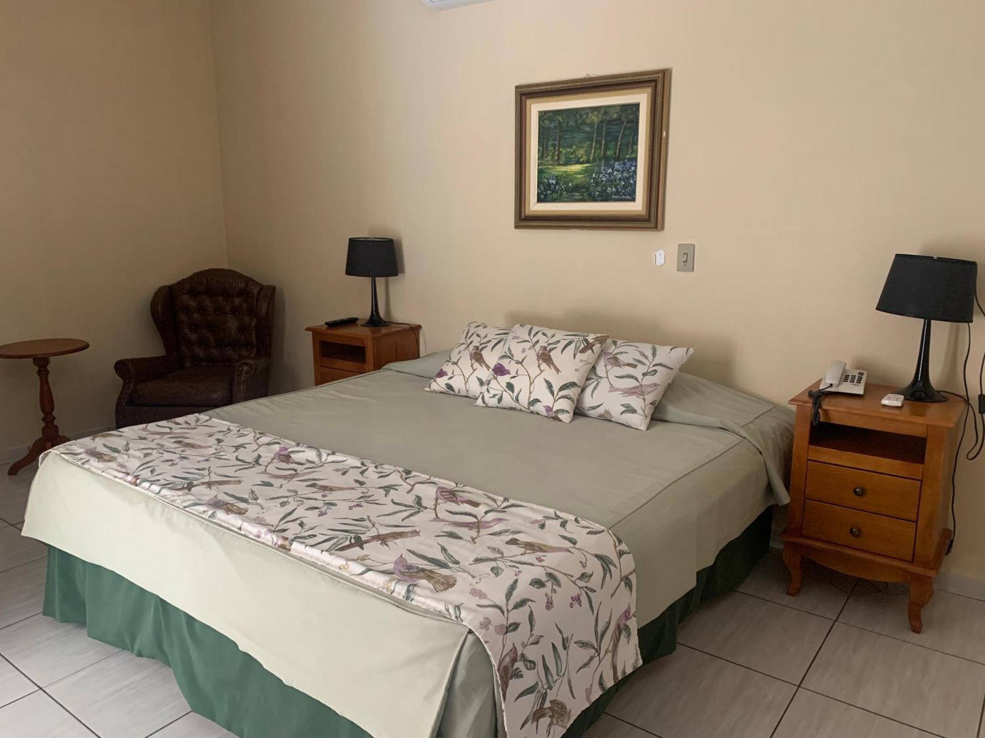 Hotel Formigas Na Figueira Tibagi Exteriör bild