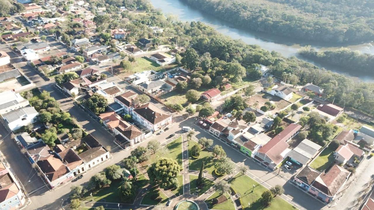 Hotel Formigas Na Figueira Tibagi Exteriör bild